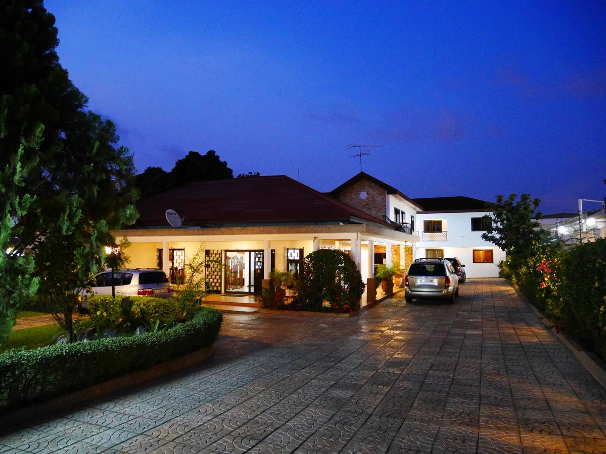 Lavender Lodge Hotel Accra Buitenkant foto