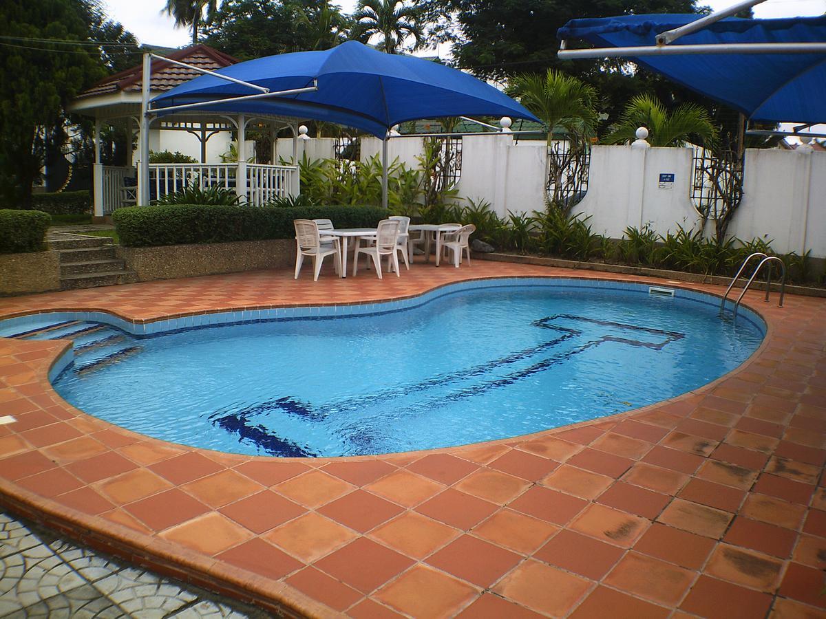 Lavender Lodge Hotel Accra Buitenkant foto