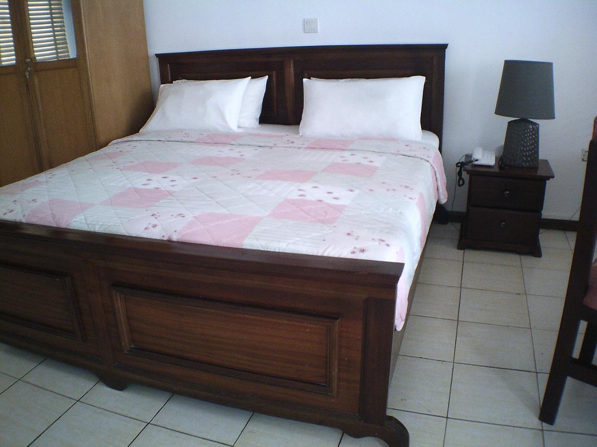 Lavender Lodge Hotel Accra Buitenkant foto